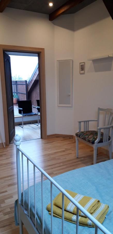 Hotel Metras Maja Aizpute Esterno foto
