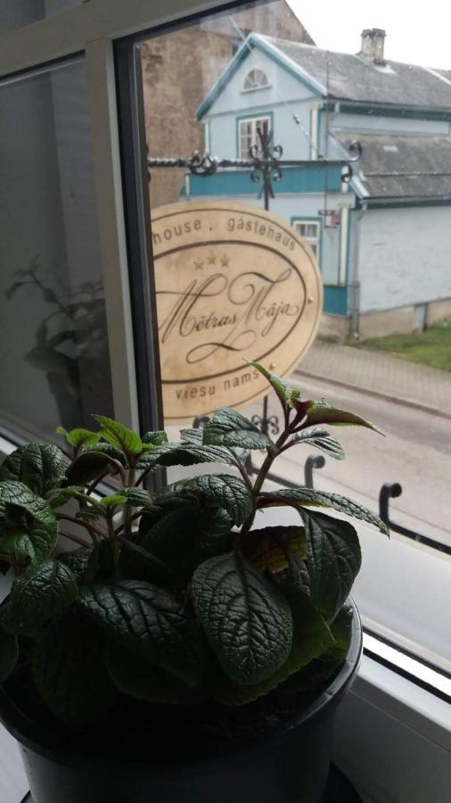 Hotel Metras Maja Aizpute Esterno foto